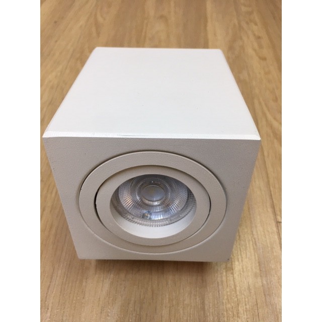 Downlight MR16 outbow  Kotak Komplit  Lampu LED 4,5W 220V Philips