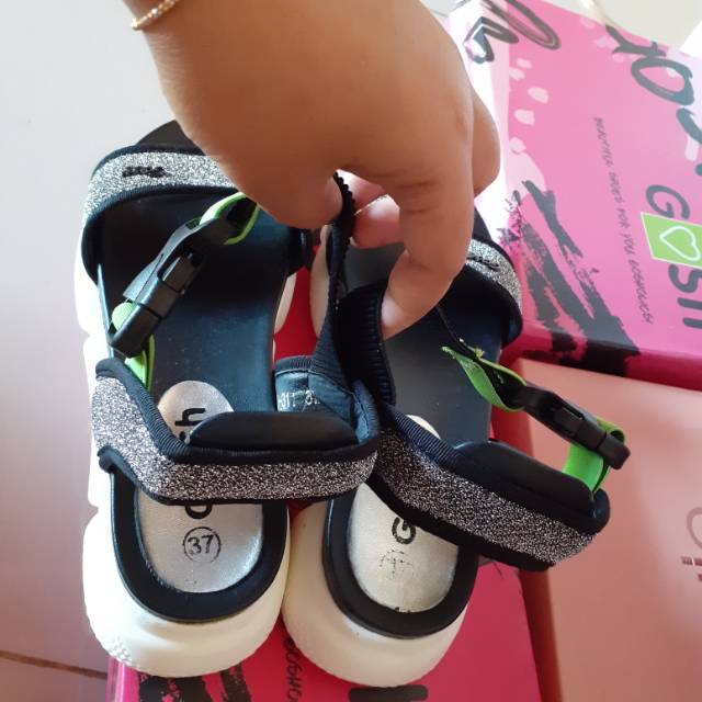 Sandal gosh PL  size 37