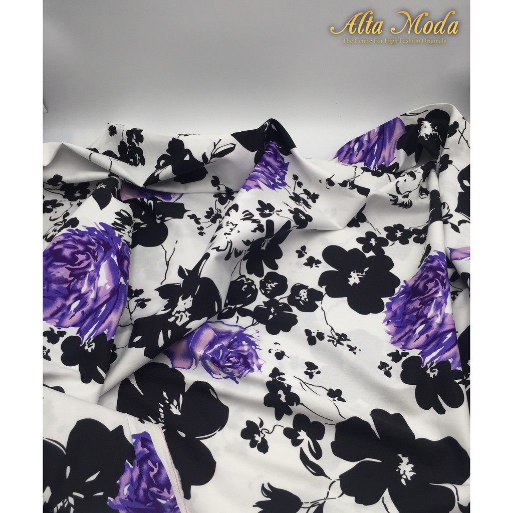 

Alta Moda Katun Motif Fancy Monochrome Floral Purple - White Kain Premium (1M)
