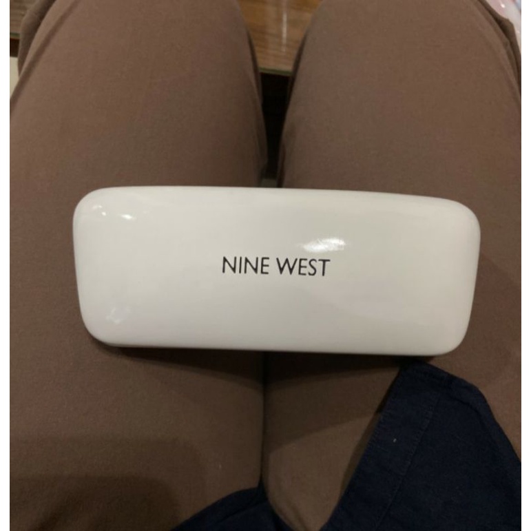Frame Kacamata Nine West