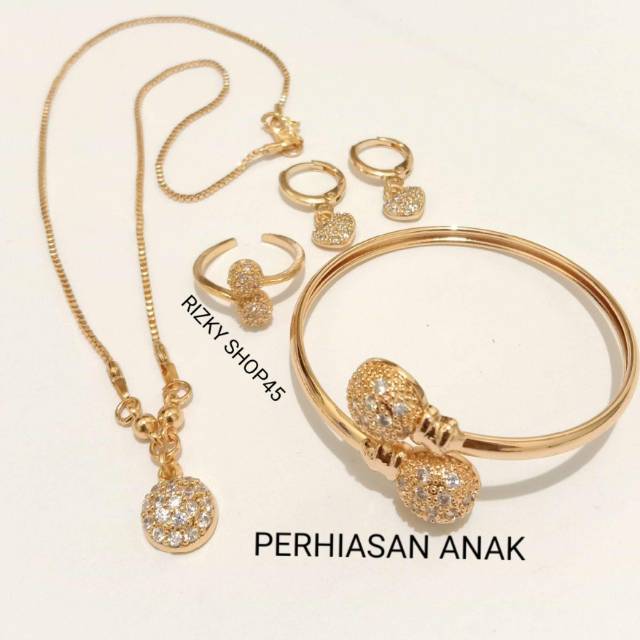 1 set perhiasan dewasa