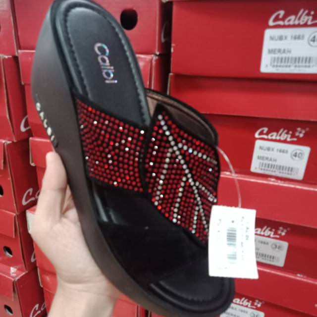 Jepit Wedges Daun Bling Bling Calbi