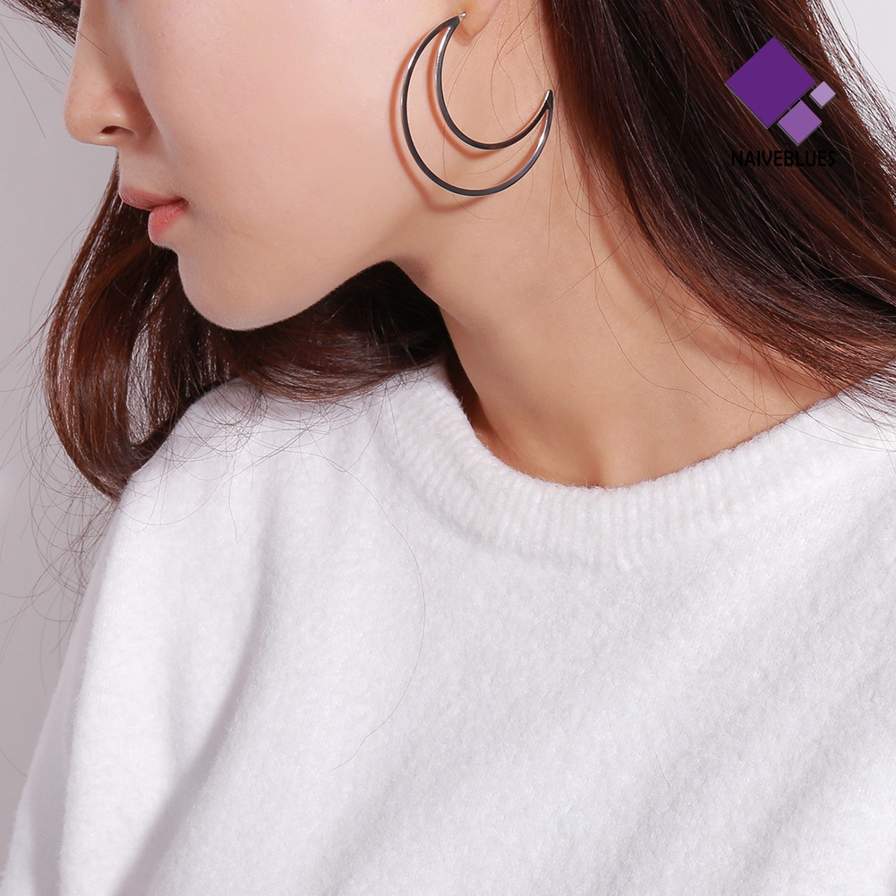 Anting Stud Bentuk Bulan Besar Model Hollow Untuk Wanita