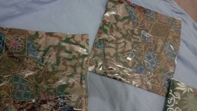 Maura Couple - Sania Ruffle Batik Couple