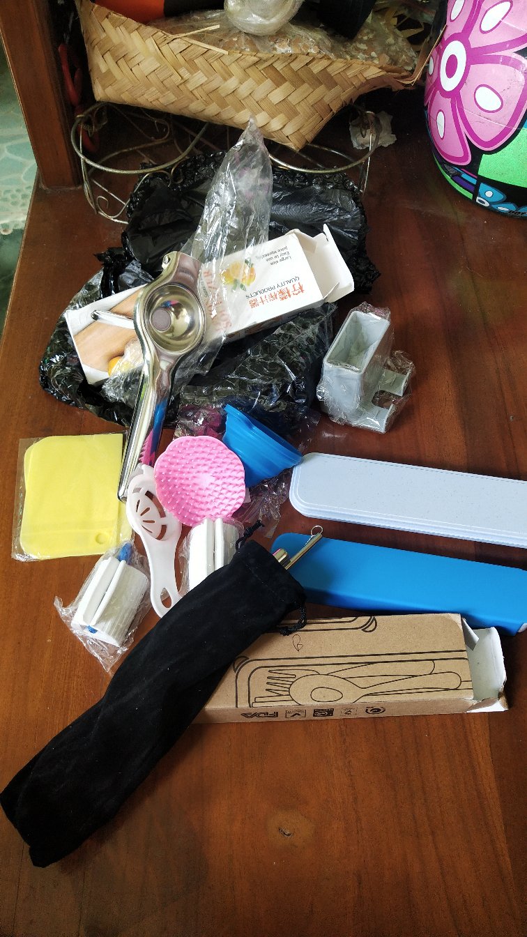 Perasan Lemon / Pesaran Jeruk / Alat Pemeras Stainless Steel