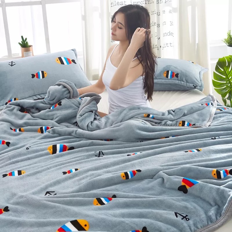 Selimut Bulu Halus 150x200 Motif Keren Murah Asriyasashii Berkualitas-IKAN 140