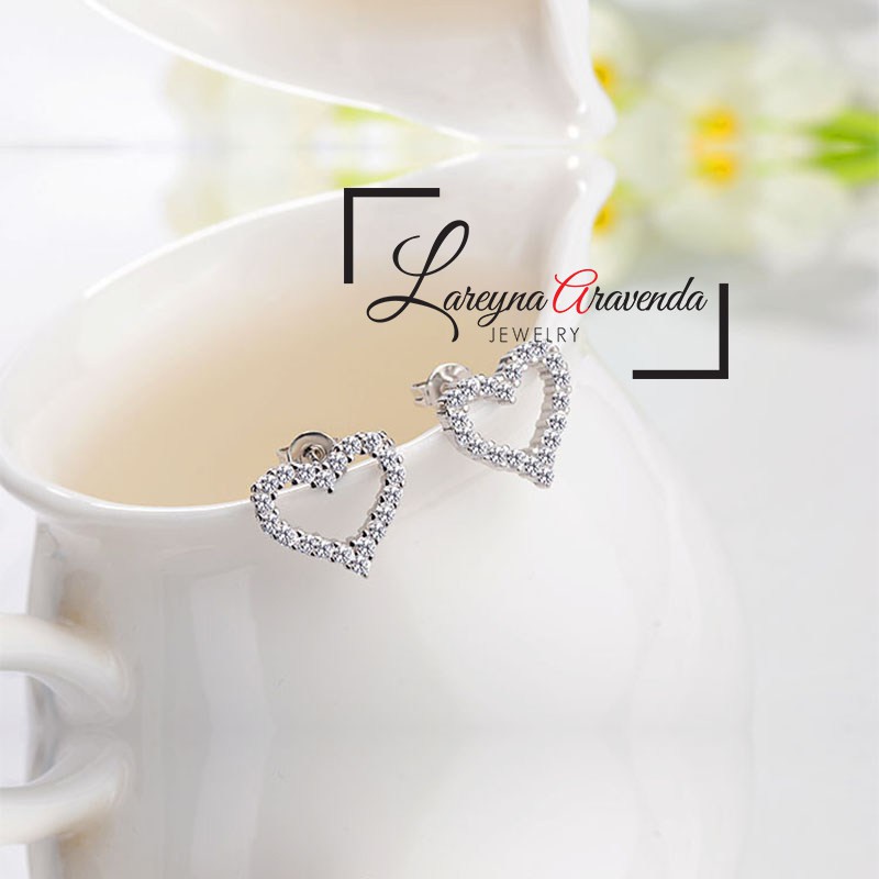 Anting Kristal Wanita Silver S925 Model Love Ear Studs AT032