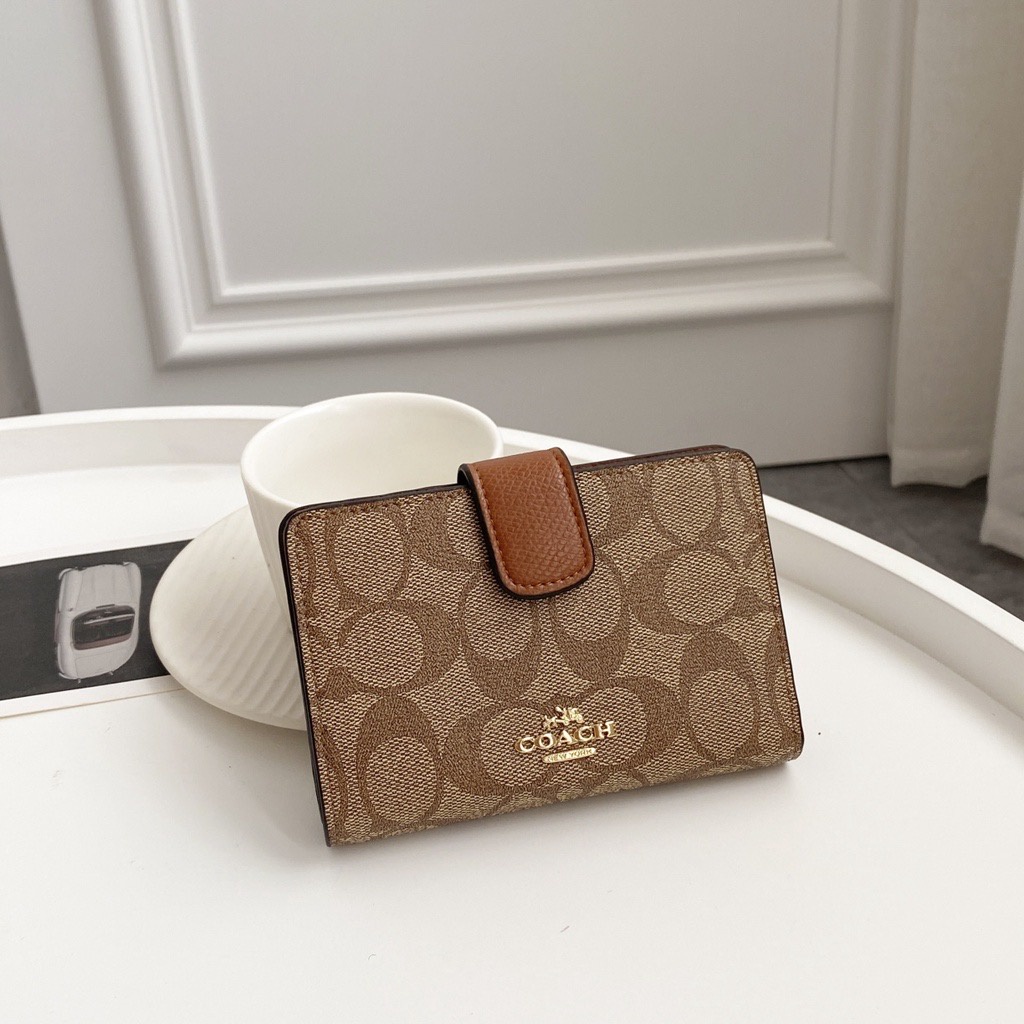 [ORIGINAL 100%] COACH MEDIUM CORNER ZIP WALLET IN SIGNATURE AND HORSE PRINT - COACH F53562