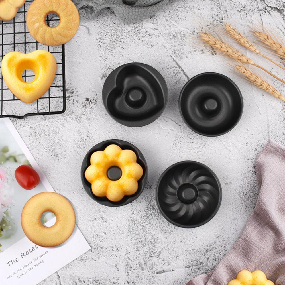 [Elegan] Loyang Kue Mini Tabung Suling Pembuatan Hitam Bahan Baja Karbon Berkualitas Chrismas Cake Baking Tools Cetakan Kugelhopf