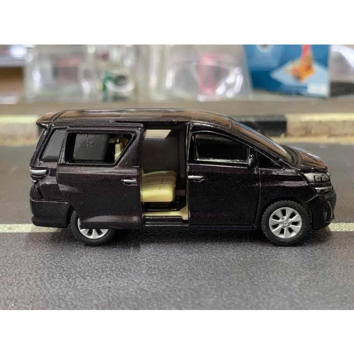 Tomica Limited 0102 Toyota Vellfire