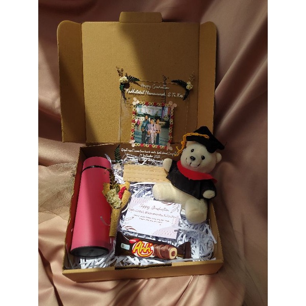 

SPECIAL GIFT BOX COKLATE