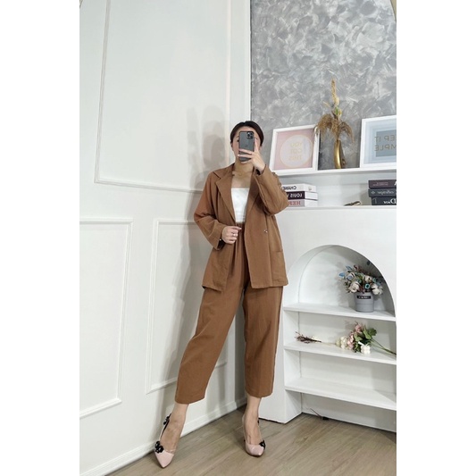 One set Blazer + long pants 1854