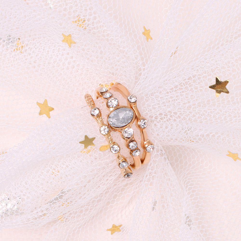 Lily Crystal Ring Cincin Kombinasi Zirkon Warna Emas Punk