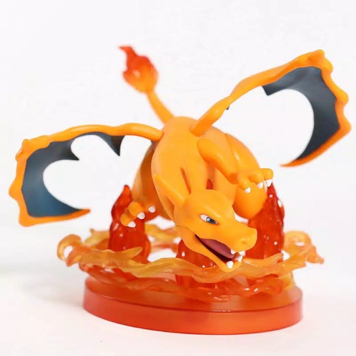 Action Figure Pokemon Gallery Figure DX: Charizard - Blast Burn