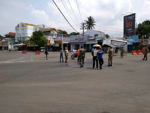 Sikat Gigi Systema Smart Clean Big Head Isi 1