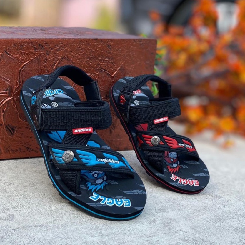 SANDAL GUNUNG ANAK LAKI LAKI BERHADIAH JAM ARDILES SANDAL GUNUNG ANAK LAKI LAKI BERHADIAH JAM ARDILES