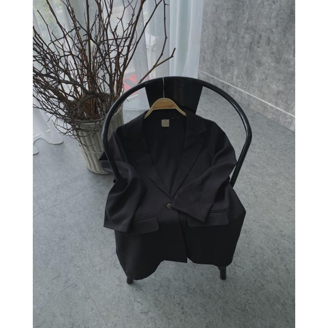 NEW CASSIE BLAZER BLACK YANKEECLOSET