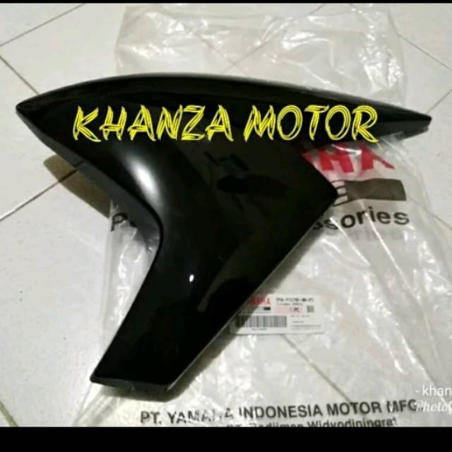 Sayap tangki kiri yamaha Vixion New NVL 2013-2014 original Hitam
