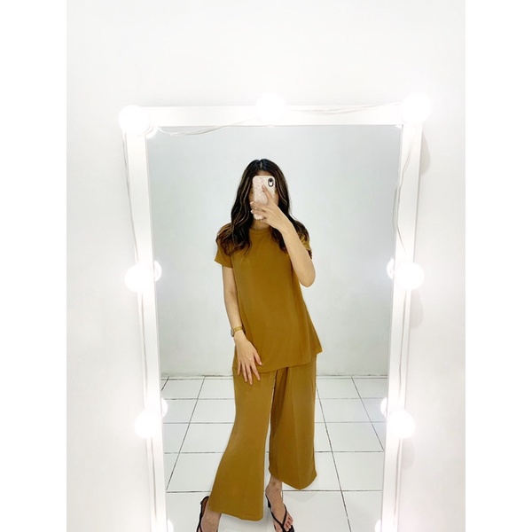 NAOMI SET