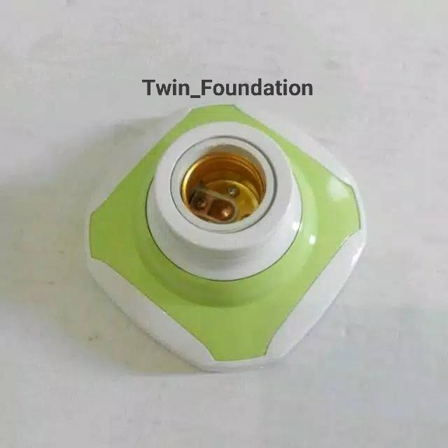 Fitting Plafon Takeda/ Dexta