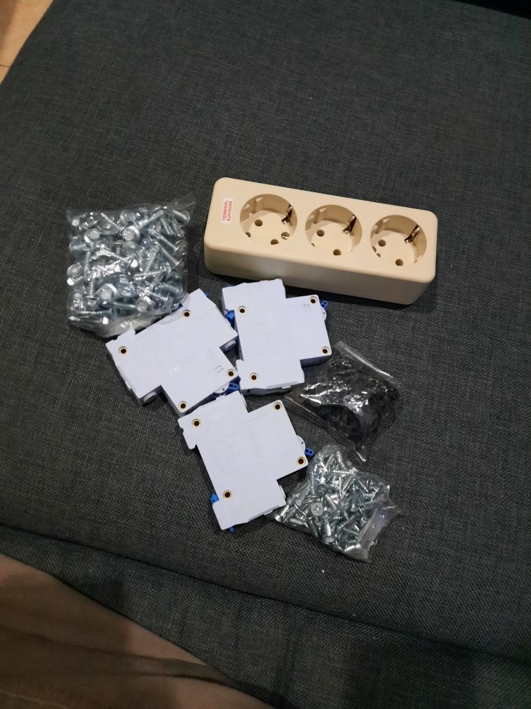 Skrup Taping 15mm Harga Per Pack Isi 100pcs