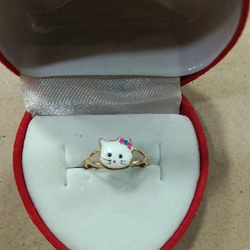 cincin anak2 gambar kepala hello kitty 1/2 gram emas muda