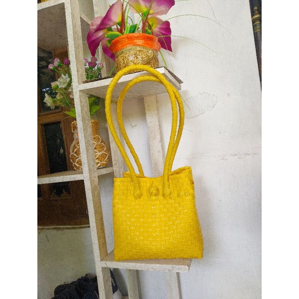 Tas anyaman plastik Yellow premium size S M. tas anyaman plastik kuning mangga