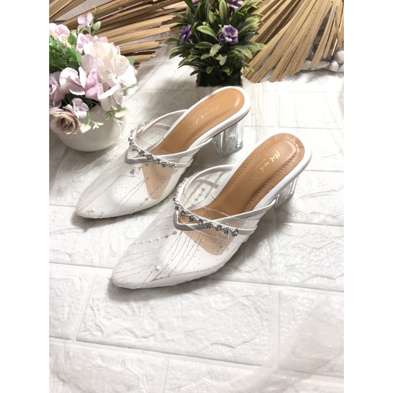 sepatu alexis putih hak 7 cm kaca cantik