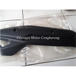 Tutup knalpot / Cover Knalpot Vario 125 High Quality