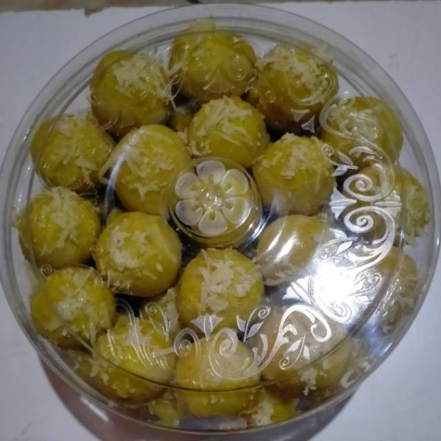 

Kue nastar keju