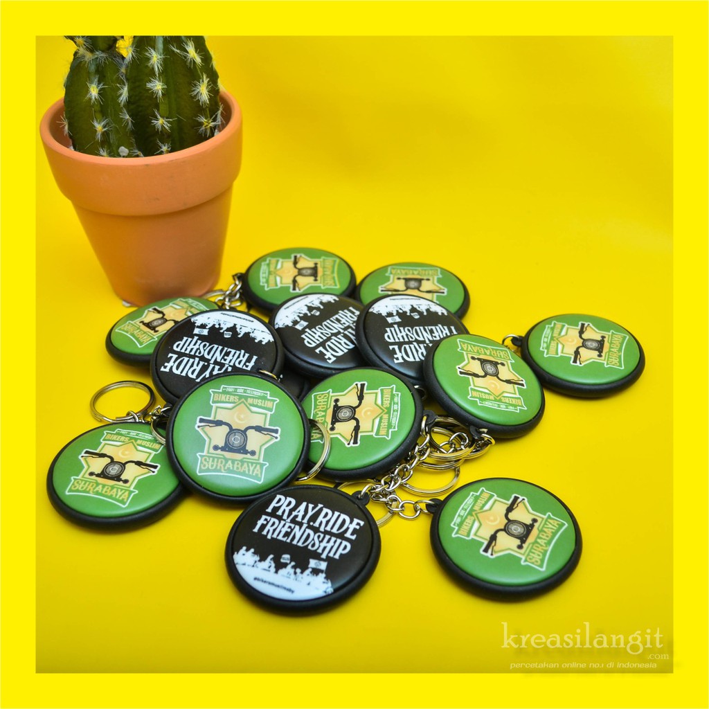 GANTUNGAN KUNCI 2 SISI / GANTUNGAN KUNCI PLASTIK / GANTUNGAN KUNCI BAHAN PIN / COCOK JADI SOUVENIR