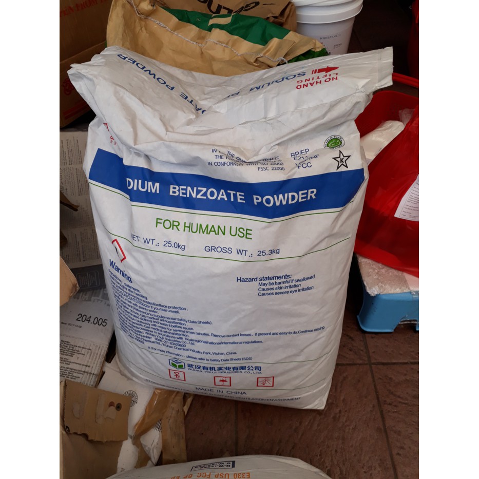 

SODIUM BENZOAT/PENGAWET MAKANAN 1Kg