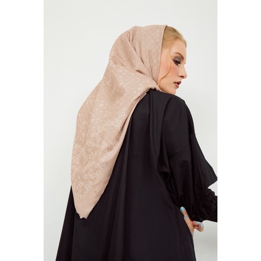 Donna-Monogram Series