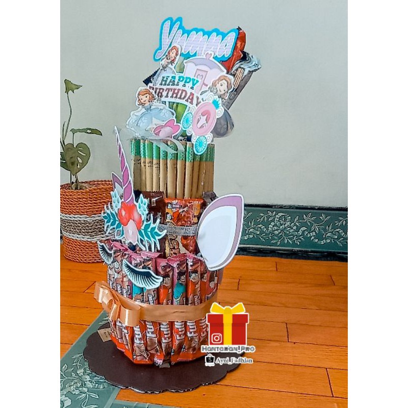 

snack cake ulang tahun