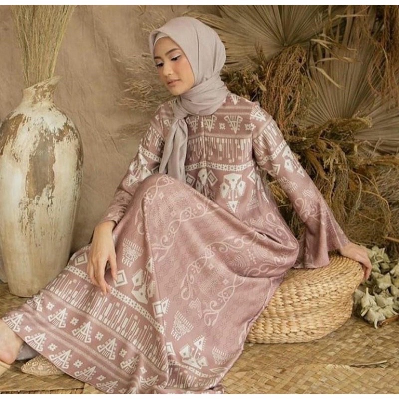 New Kambera Dress In Rosewood by Wearing Klamby