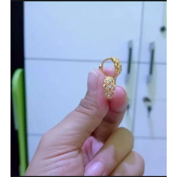 Anting daun baris 3 gold