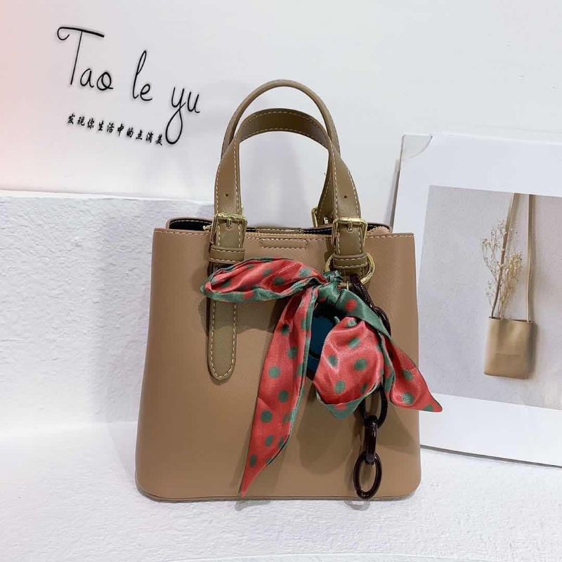 RIZKI2PUTERA TAS FASHION PREMIUM IMPOR BRAND TLY TAOLEYU HOBO KEREN CANTIK MURAH BERKUALITAS