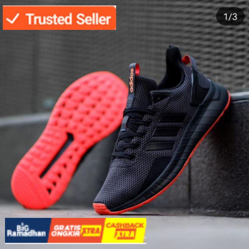 SNEAKERS COWOK HITAM BIRU MISTY  Adidas Questar Ride Black Solar