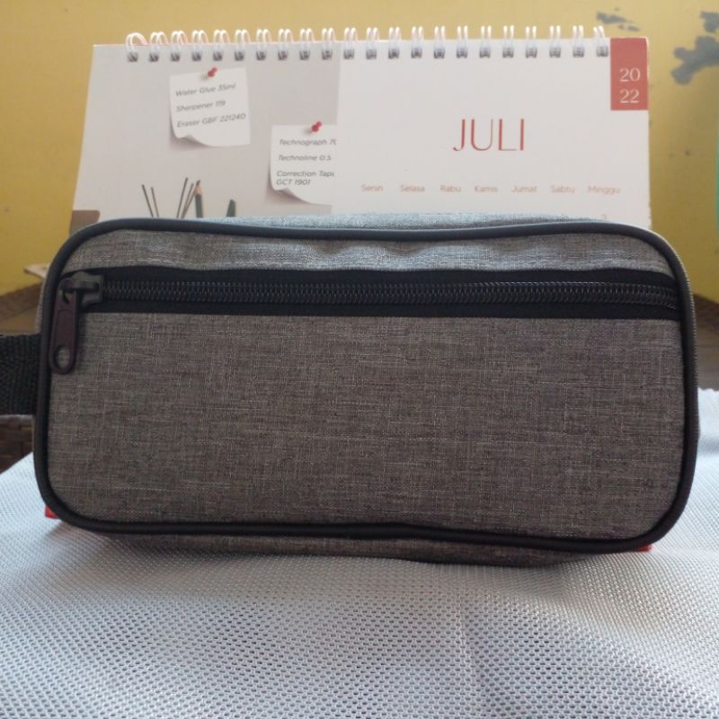 

tempat pencil