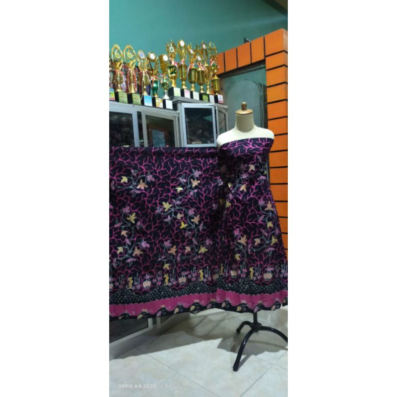 Kain Batik - Warna ungu