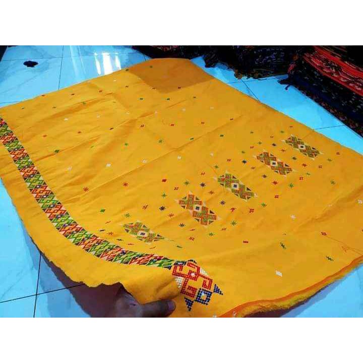 Tenun Paruki Pabintik / Kain Tenun Paruki Toraja / Tenun Paruki Toraja SH900