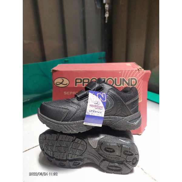 sepatu sekolah new era profound milano