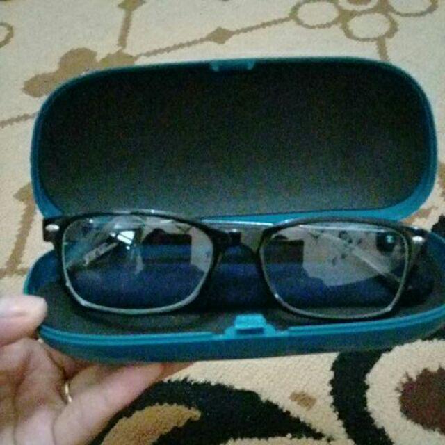 Free Box Dan Lap Kain Kacamata Persegi 2201