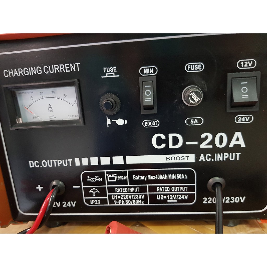 Charger Aki 20 Ampere bisa accu 12v &amp; 24v Merk ROCIA / baterai