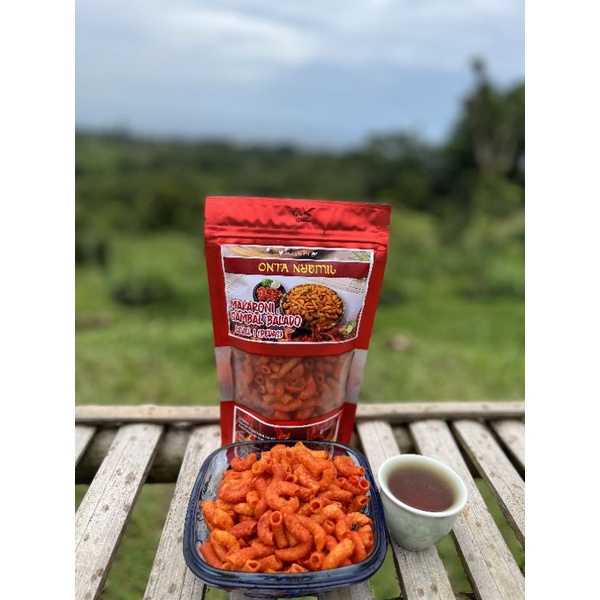 

MAKARONI SAMBAL BALADO Pedas (Level 1) Extra Daun Jeruk 100 gr , murah enak By ONTA NYEMIL