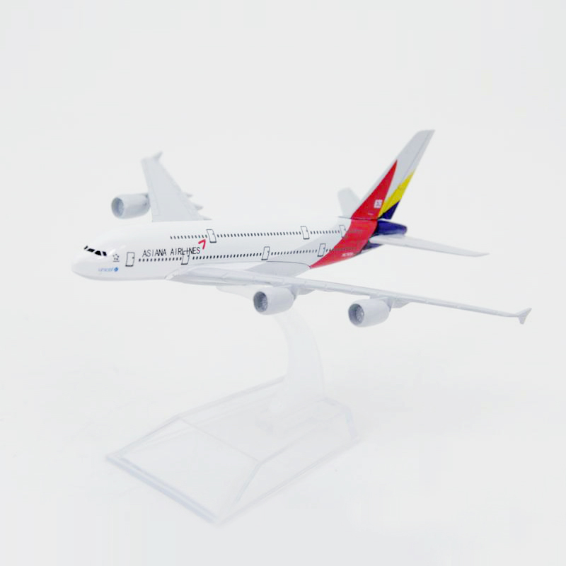 Model Pesawat Terbang Asana Airlines A380 Airbus 380 Bahan Metal Ukuran 16CM