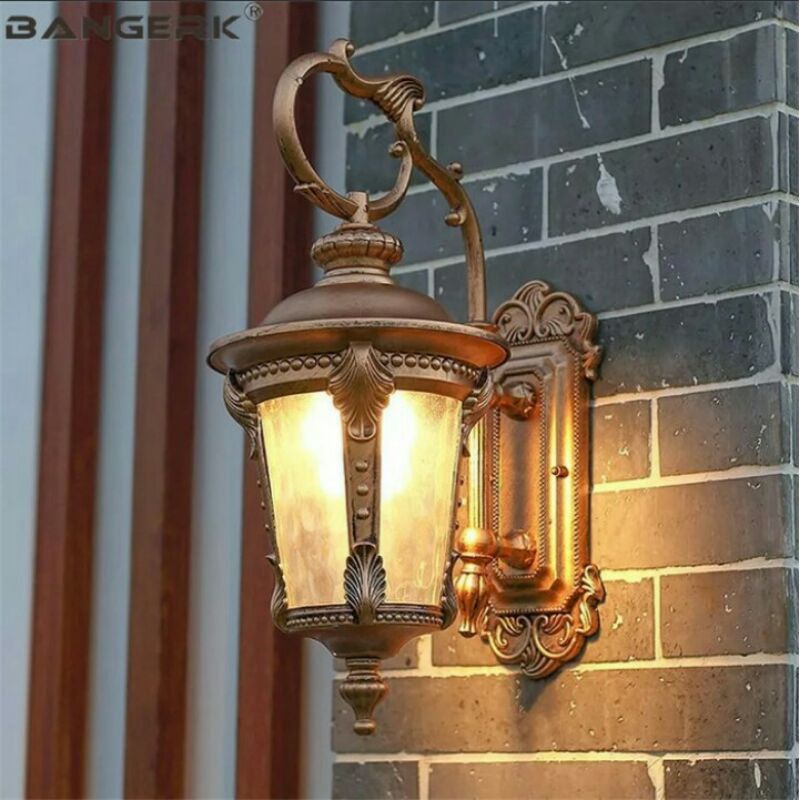 LAMPU DINDING KLASIK OUTDOOR