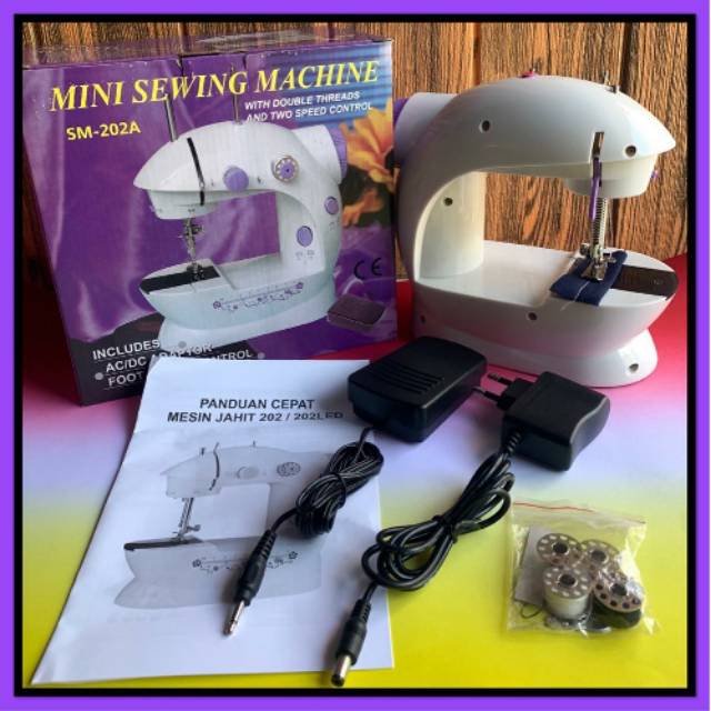 Mesin jahit portabel