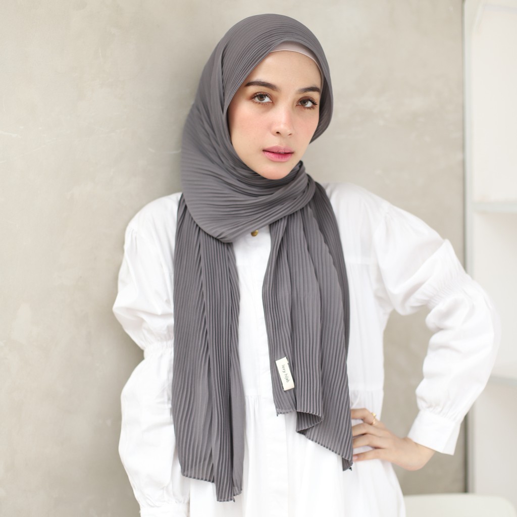 Lozy Hijab - Ayra Pleats Shawl ( Pashmina Full Plisket )-Grey