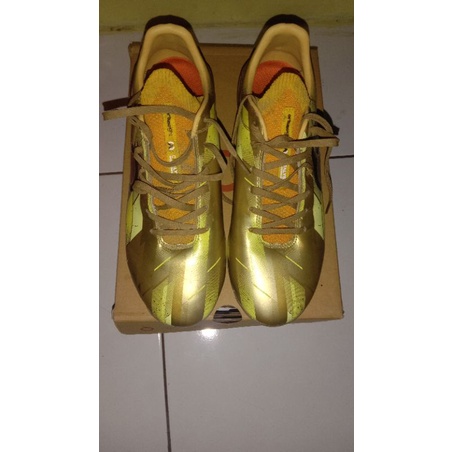 Sepatu Bola Ortus Therion FG ( Second like new )
